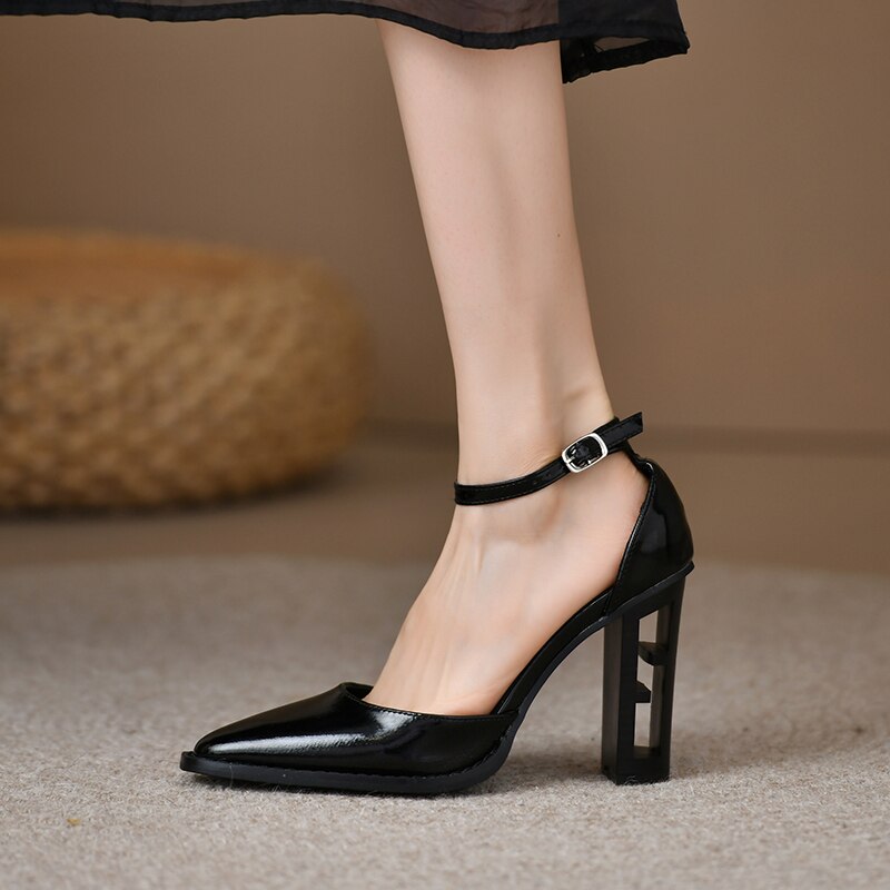 Moscow Women’s High-Heel Pumps