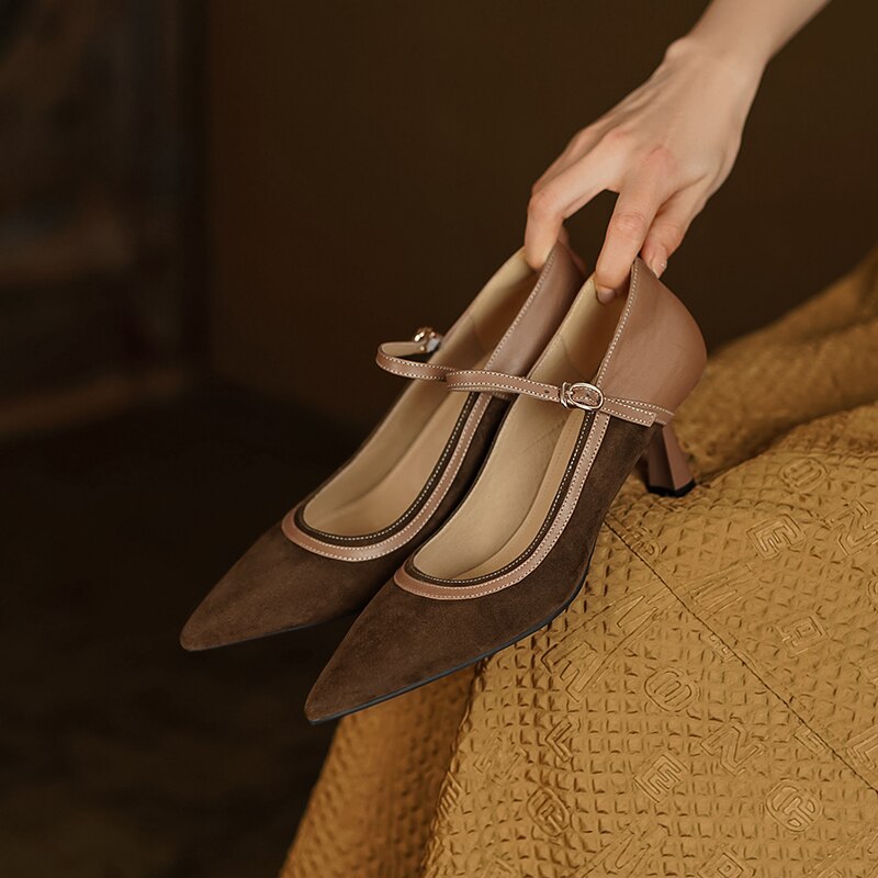 Brussels Women’s Pumps