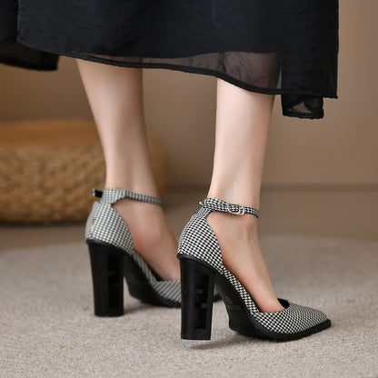 Moscow Women’s High-Heel Pumps
