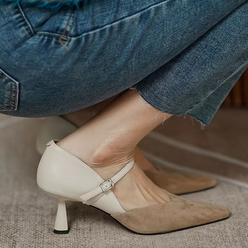 Liege Women’s Pumps