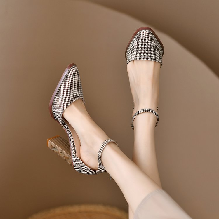 Moscow Women’s High-Heel Pumps