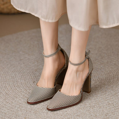 Moscow Women’s High-Heel Pumps