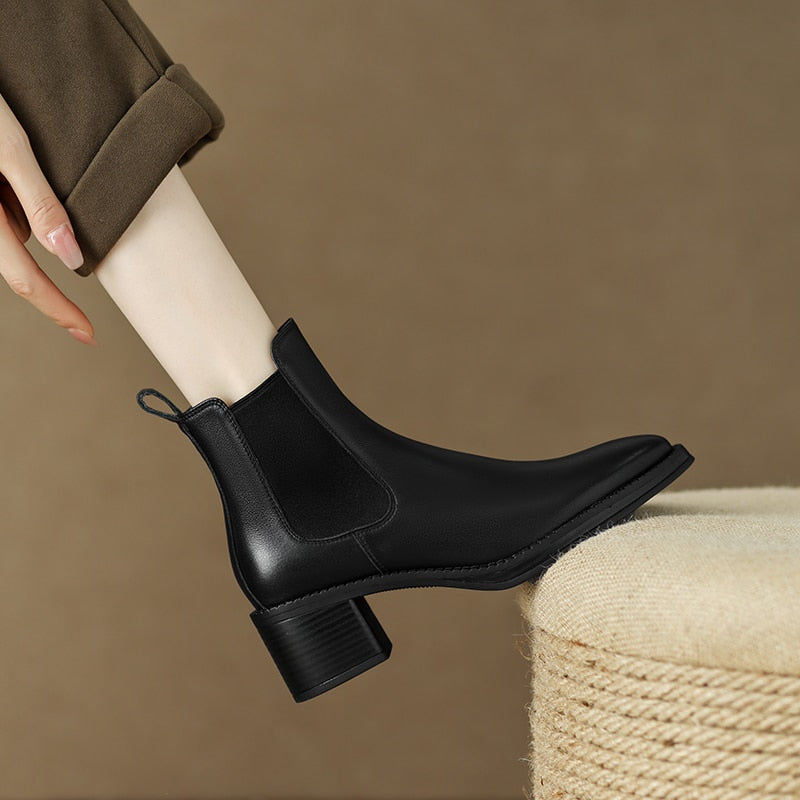 Chelsea Women’s Boots